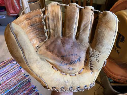 Ed Whitey Ford Denkert G94 Front