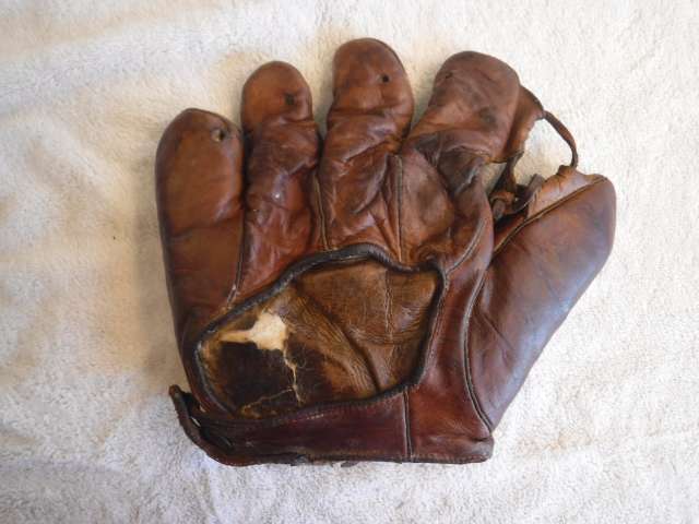 Eddie Rommel Denkert G59 Back Doug