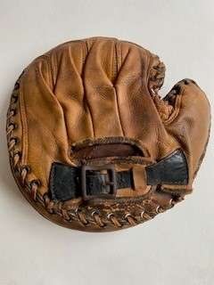 Frank Hayes Denkert M28 Catchers Mitt Back