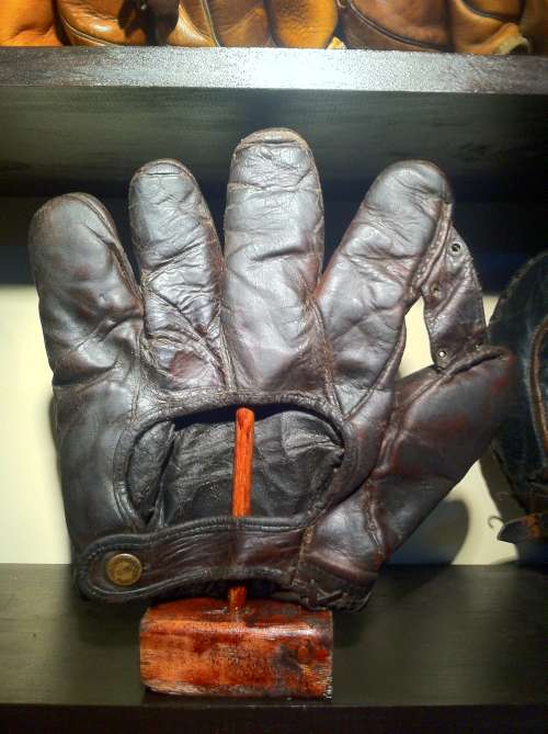 Des Moines 1 Inch Web Back