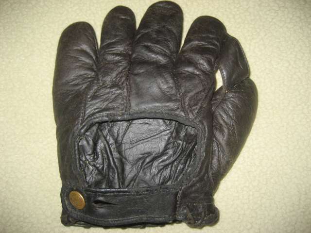 Des Moines Black 1 Inch Web Back