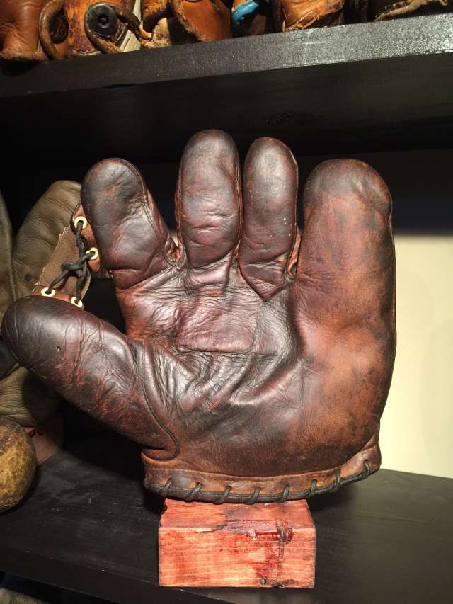 Des Moines Grommet Web Front