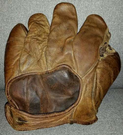 Diamond Grommet Web Back