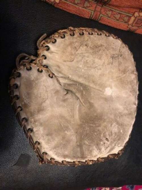 D&M Basemitt Front