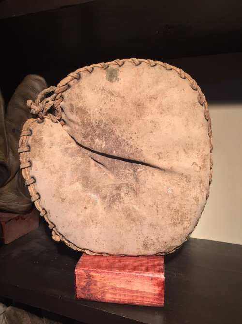 D&M Basemitt Light Front