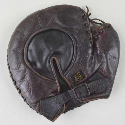 D&M V Notch Basemitt Back