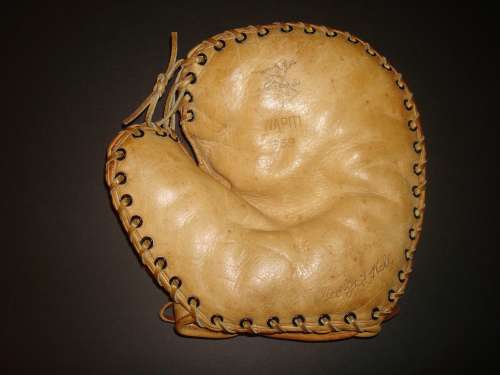 George L. Kelly D&M 659 Wapiti Basemitt Front