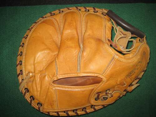 Cal Neeman D&M DG981 Back
