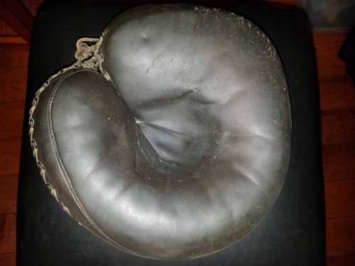 D&M Catchers Mitt Front