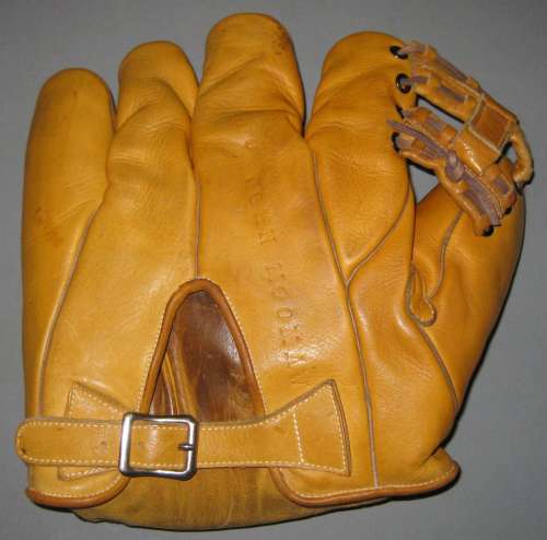 Chas. Ruffing D&M DG40 Back