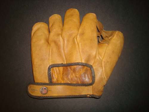 Chick Cuccinello D&M DG8 Back