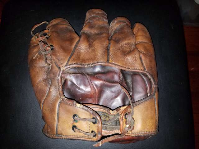 Chuck Klein D&M G92 Lefty Back