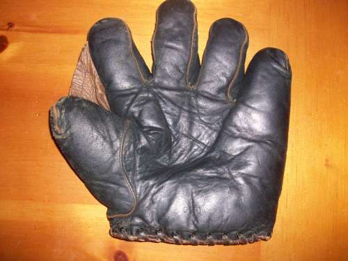 D&M G70 Full Web Black Front
