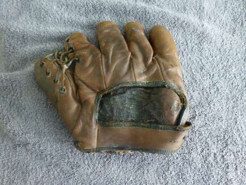 Frenchy Bordagary D&M Back