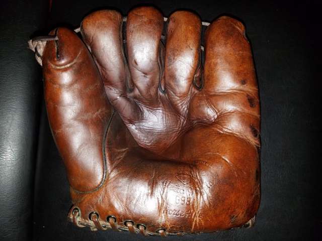 Joe Cronin D&M G98 Front