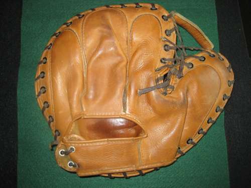 Carl Sawatski Dubow 614 Back