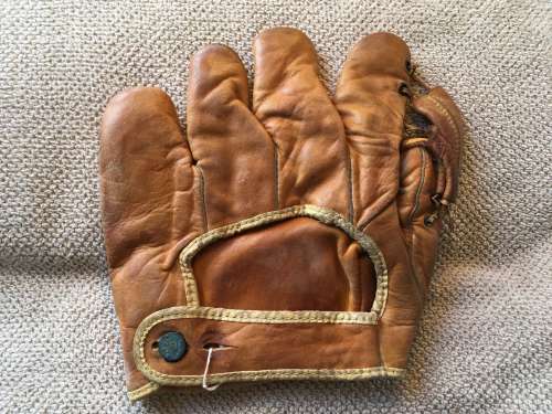 Dubow 376 Softball Glove Back