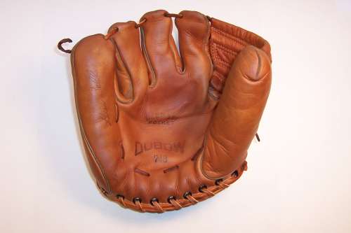 Gus Bell Dubow 748 Front