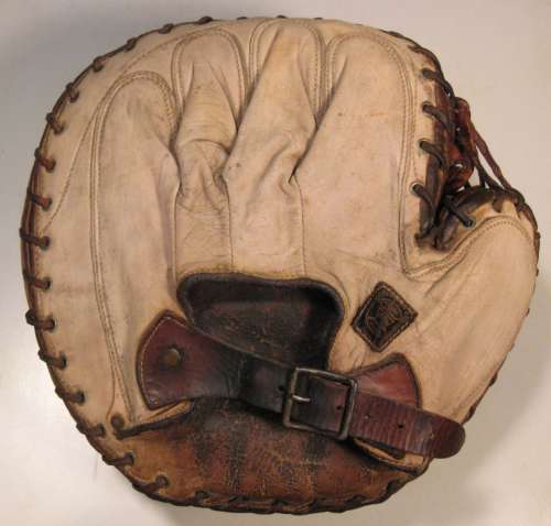 Early 1900's A.J. Reach 5A Crescent Catchers Mitt Back