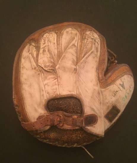Early 1900's A.J. Reach Crescent Catchers Mitt Back