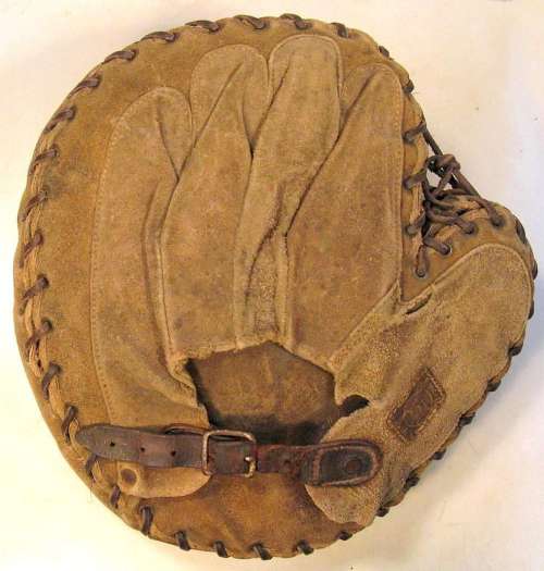 Early 1900's A.J. Reach Crescent Catchers Mitt Back