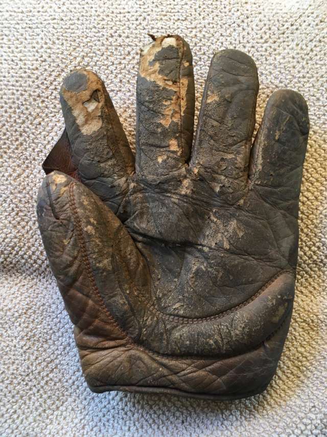 Early 1900's A.J. Reach Crescent Glove Front