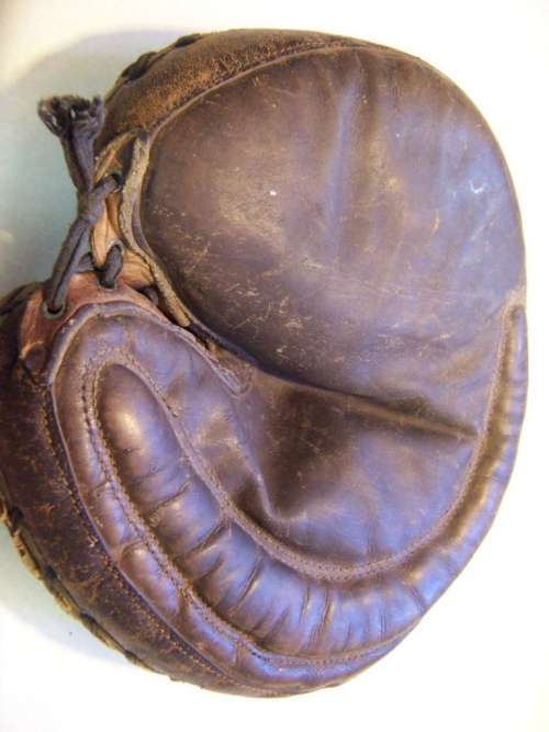 Early 1900's A.J. Reach Decker Patent Crescent Catchers Mitt Front