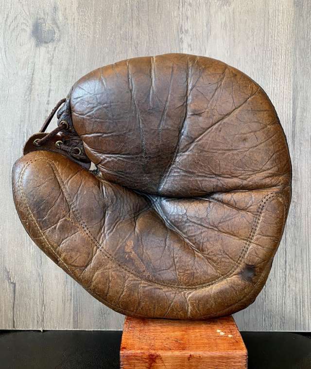 Early 1900's Crescent Basemitt Front