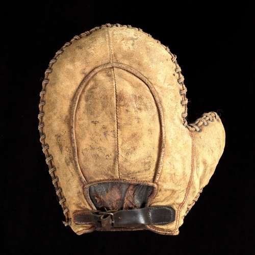 Early 1900's Crescent Basemitt White Back