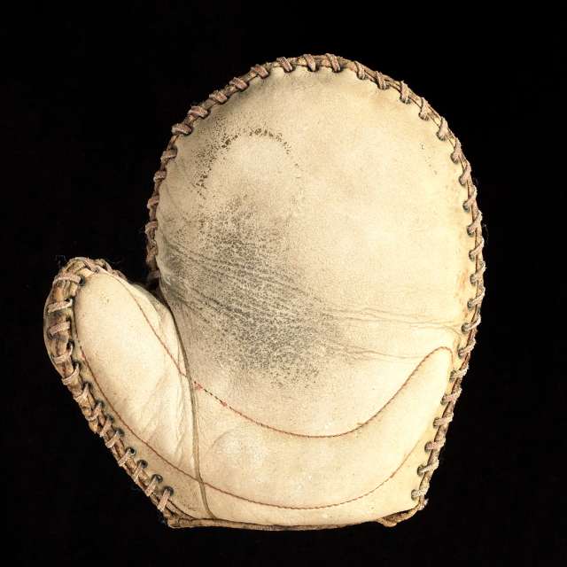 Early 1900's Crescent Basemitt White Front
