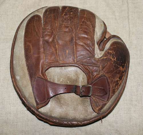 Early 1900's Crescent Catchers Mitt Back