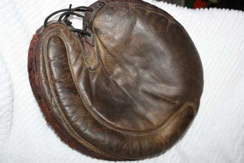 Early 1900's Crescent Catchers Mitt Front