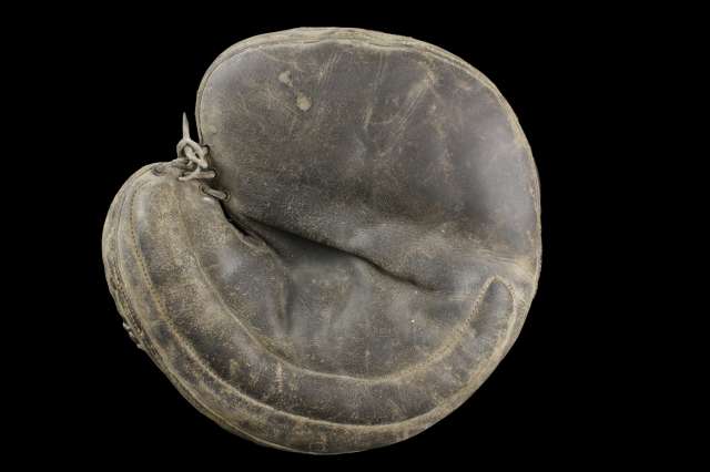 Early 1900's Crescent Catchers Mitt Hook and Eye Back Front