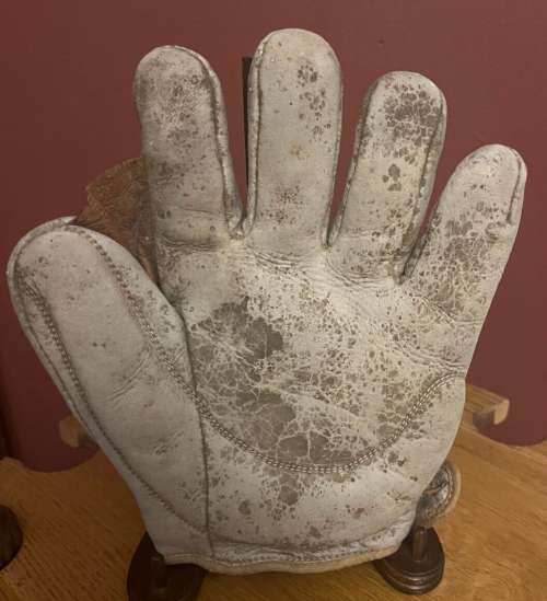 Early 1900's Crescent Glove Front