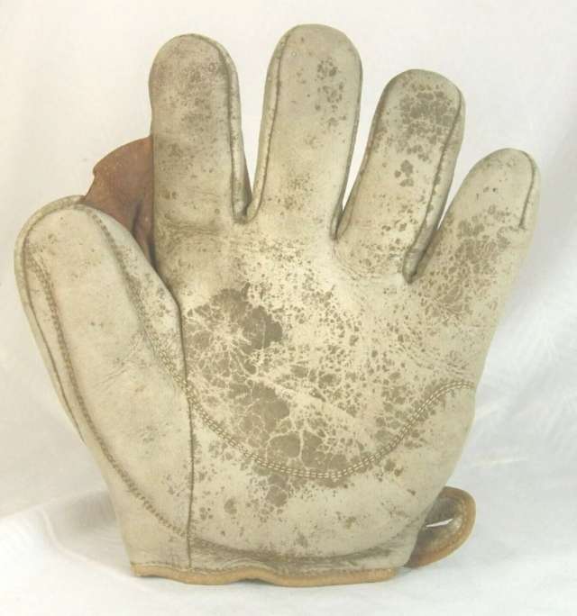 Early 1900's Crescent Glove Front