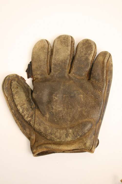 Early 1900's Crescent Glove Front