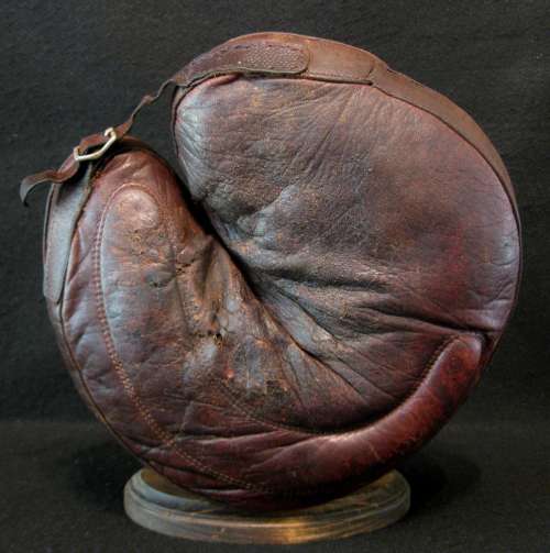 Early 1900's Crescent Pad Buckle Web Catchers Mitt Lefty Front