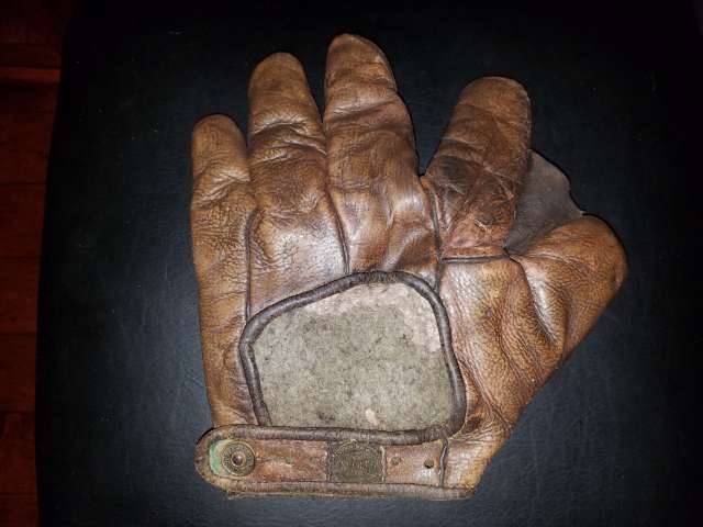 Early 1900's Spalding Crescent Back