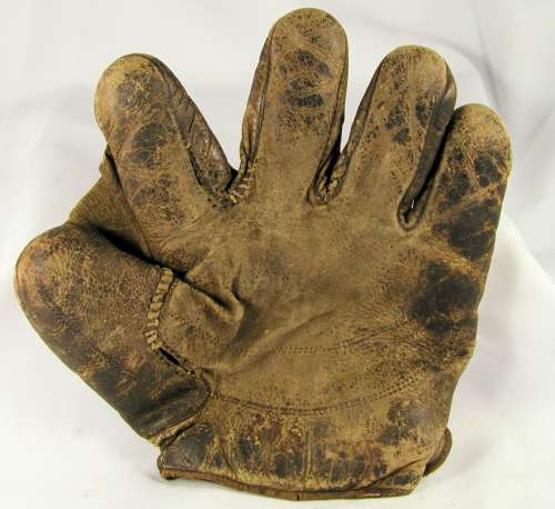 Early 1900's Spalding Crescent Glove Front