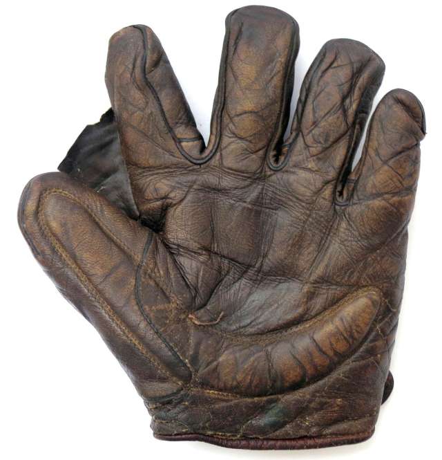 Early 1900's Spalding Crescent Glove Front
