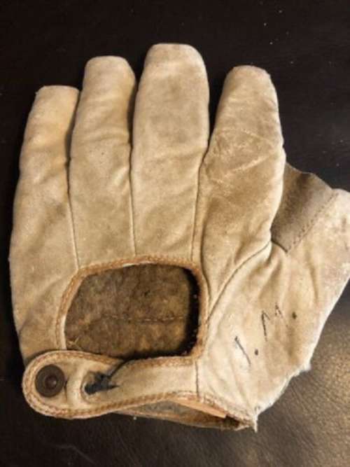 Early 1900's Victor Crescent Glove Back