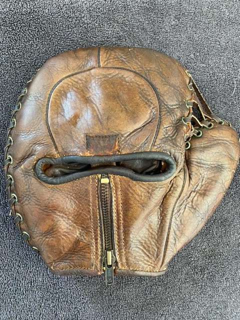 Edward K Tryon Zipper Back Back