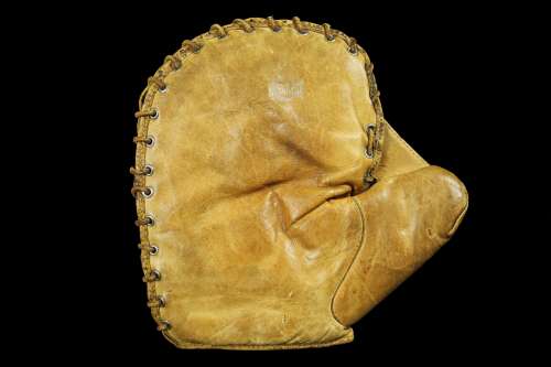 Everlast 1614 Basemitt Front