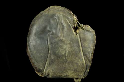 Folk Art Mitt Back