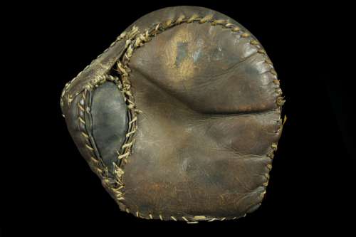 Folk Art Mitt Front