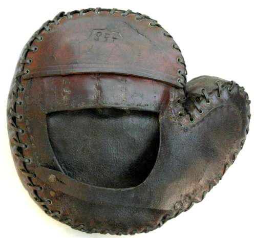 Folk Art Mitt With Finger Guard Back