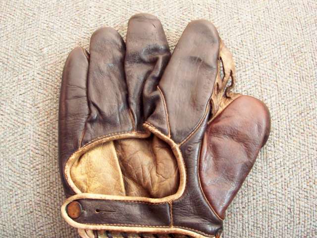 Diamond Cut Full Web Back