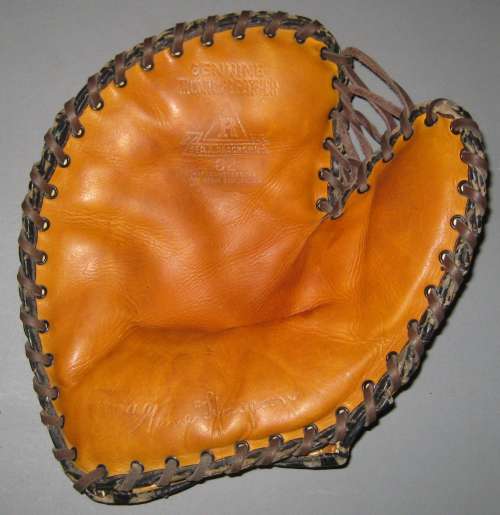 Gene Hassan George A. Reach 32 Front