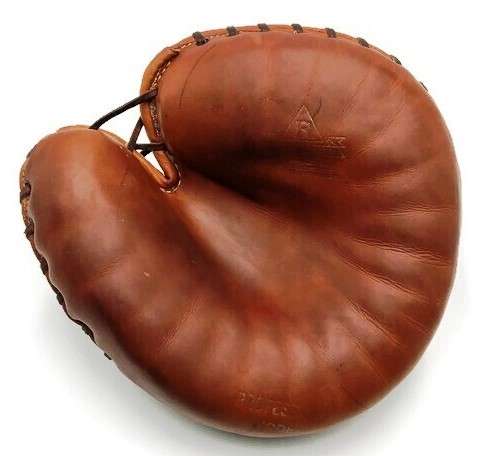 George A. Reach A8 Catchers Mitt Front