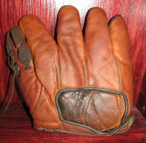 George A. Reach Double Rainey Web Lefty Back